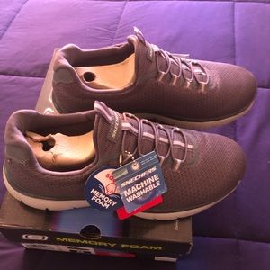 Skechers Sport Memory Foam Sneakers. Men's. 8 Wide.